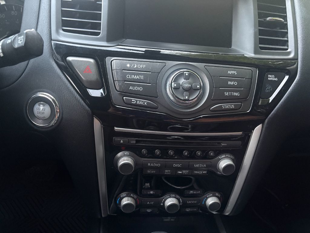 2018 Nissan Pathfinder SV - Photo 6
